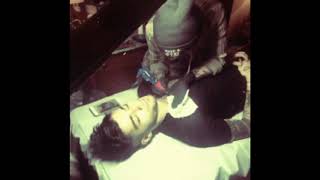 Zayn Maliks Reaction while getting Tattoo 2018 wolf [upl. by Agarhs601]