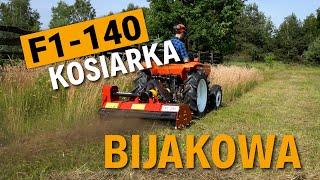 Kosimy łąkę kosiarką bijakową F1140 z uchylna klapą [upl. by Ayotnahs]