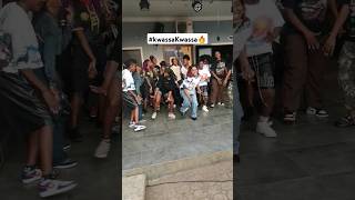 this dance🔥🔥kwassa kwassakwassa teetytezano shortsvideo amapiano dance [upl. by Nosduj662]