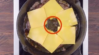 Coloca 6 rebanadas de queso en la sartén ¿¡De donde vienen [upl. by Manouch411]