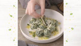 Gnudi di ricotta e spinaci con Grana Padano DOP al sugo di burro e salvia [upl. by Bergstrom]