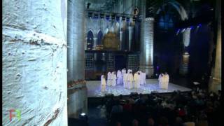 13Angel Voices  I Am The Day  Libera in concert [upl. by Martita]