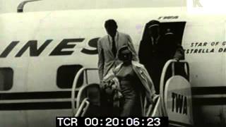 Marilyn Monroe and Arthur Miller Disembark Plane 1950s Archive Footage [upl. by Alekin]