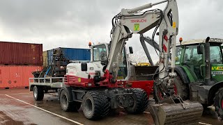 Rijplaten opstapelen met de mobiele kraan  Takeuchi tb295w [upl. by Alveta]