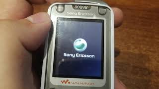 Sony Ericsson W550i Startup OnOff [upl. by Gratia65]