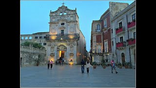 Isola di Ortigia Walking Tour Siracusa  Sicily [upl. by Nyvlem]