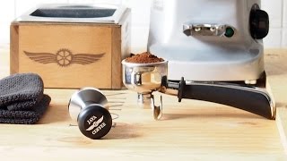 Best Coffee Grinder Review [upl. by Wadleigh110]