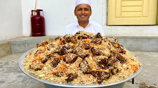 AFGHANI PULAO RECIPE  Original 30 KG Kabuli Pulao Recipe  Mubashir Saddique  Village Food Secrets [upl. by Cogswell465]