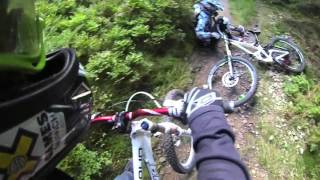 Downhill Besser nicht ohne Helm [upl. by Roshan411]