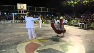 Grupo de Danzas Brisas de Pamplonita presentación en las ferias 2013 de Santa Rosa del Sur [upl. by Eyanaj]