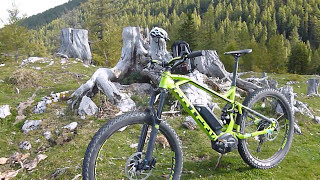 Mondraker E Crafty  2017 first ride [upl. by Esyak]