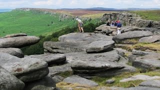 Peak District Country Walk Stanage Edge from Little Johns Grave in Hathersage round [upl. by Ilat]