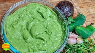 ¿Cómo hacer salsa de aguacate para tacos o carne asada Comida Mexicana [upl. by Dowling]