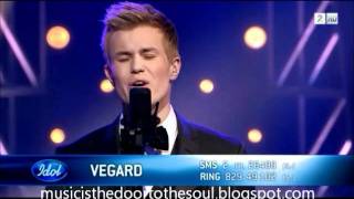 Idol Norge 2011  Vegard Leite  quotEverybody Hurtsquot [upl. by Chandler]