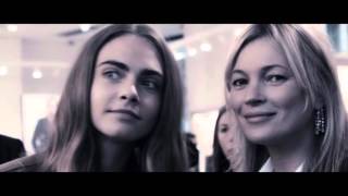 MANGO 2015 Кейт Мосс и Кара Делевинь  Kate Moss and Cara Delevinge present in Milan the MANGO 2015 [upl. by Dalenna911]