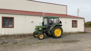 Köp Traktor John Deere 2130 på Klaravik [upl. by Gabriello]