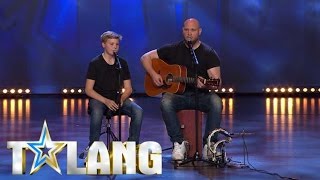 Känslosamt i Talang 2017 när far och sonduon 2Stubbz tar plats på scenen  Talang TV4 [upl. by Slayton]