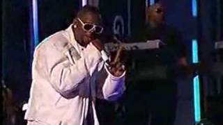 R Kelly ft Keri Hilson  Number One  LIVE  HQ [upl. by Woolson]