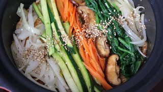 How to make dolsot bibimbap from Jinnys kitchen season 2  Recipe for 23 people [upl. by Goodrich304]