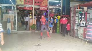 Spider man Dance in Public Sige kimbot mo baby [upl. by Lyon]