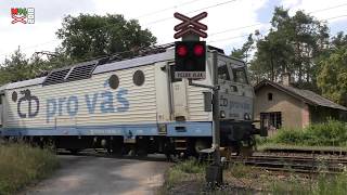 Železniční přejezd Lysá nad LabemDvorce 1 P2774  2062018  Czech railroad crossing [upl. by Haim]