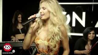 Andreea Banica  Acelasi iubit live  Kiss FM [upl. by Anallise]