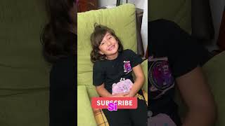 MI SOBRINA ESCONDE ALGO MISTERIOSO en EL BOLSO 🤔😮 [upl. by Ulrick]