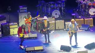 Kirk Hammett Solo  Jeff Beck Tribute  Billy Gibbons  Johnny Depp [upl. by Aicirtel]