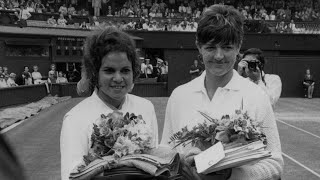 Evonne Goolagong labels Margaret Court a ‘great friend’ [upl. by Ocramed]