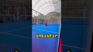 PADEL TIP👀 Incomoda a tu rival provoca el error🎾 padel padeltraining padeltime [upl. by Farrica]