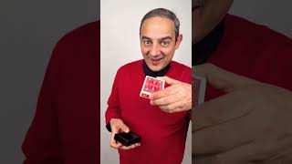 How to make Cards disappear 🫥  Arnaldo Mangini comedy magic [upl. by Ghassan]