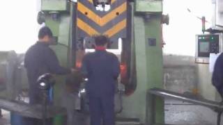 hydraulic CNC closed die forging hammerforging hammeranyang forging press [upl. by Yde]