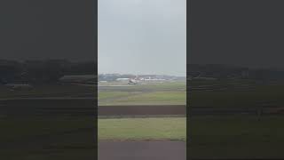 Runway flight planespotting mumbaiairport runwayviews [upl. by Allyson]