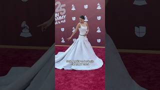 Majo Aguilar posa en la alfombra roja de los Latin GRAMMY 2024 [upl. by Leeann]