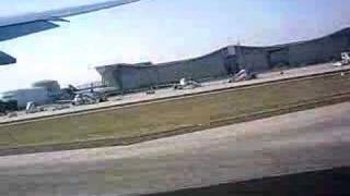 United 777 take off from Frankfurt going to San Francisco [upl. by Lebana]