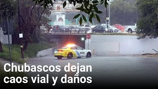 Chubascos dejan caos vial y daños  Monterrey [upl. by Yelknirb]