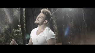 Lucas Lucco  Mozão Clipe Oficial [upl. by Eybba]