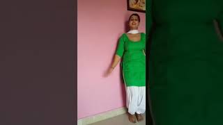 Ladki ka Dance bina kapde [upl. by Marmaduke]