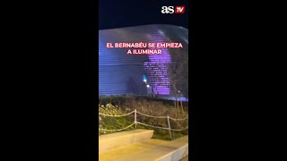 BERNABÉU se ILUMINA y es ESPECTACULAR así se va a ver la FACHADA ENVOLVENTE del ESTADIO [upl. by Fachan306]