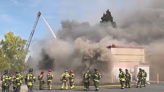 Vacant Boston Market in Sacramento catches fire [upl. by Verada828]