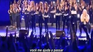 FlashLight Pitch Perfect 2  Bellas Final [upl. by Acireit]