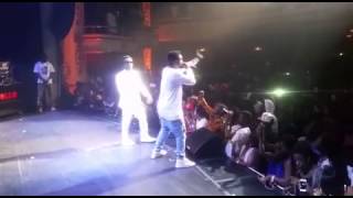 Bisa kdei and Sarkodie performs chingam [upl. by Adnoek]