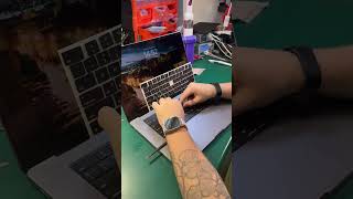 MacBook Pro 16 Гравировка без потери гарантии [upl. by Santa]