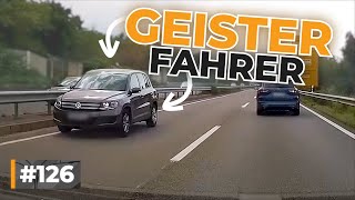 Geisterfahrer ActionfilmUnfall im Kreisverkehr und Matratze verloren  GERMAN DASHCAM  126 [upl. by Trevorr]