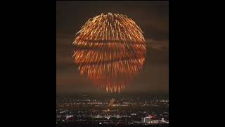 One of the largest fireworks in the world a single firework released over Nagaoka City Japan 🇯🇵 [upl. by Arahk833]