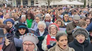 Le Flashmob de Nabucco par la Fabrique Opéra [upl. by Manville]