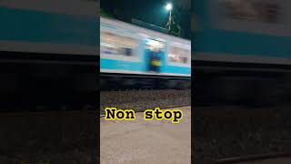 Jara si jara raftare haiyoutubeshort trainvideo locopilot bollywood love [upl. by Akkimat]