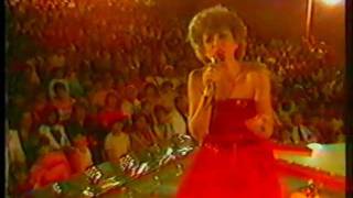 Corina Chiriac  Pai de ce Live Mamaia85 [upl. by Lowenstein]