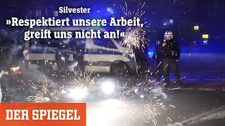 Berliner Einsatzkräfte vor Silvester »Respektiert unsere Arbeit greift uns nicht an«  DER SPIEGEL [upl. by Elehcim536]