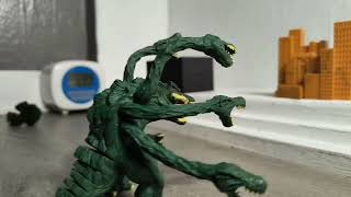 TRENDMASTERS BENDABLE  STOP MOTION BATTLE  Mothra vs Biollante [upl. by Jonny]